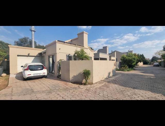 2 BEDROOM TOWNHOUSE FOR SALE IN WIERDA PARK